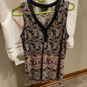 AB Studio Sleeveless Women’s Top Medium Black Paisley Print